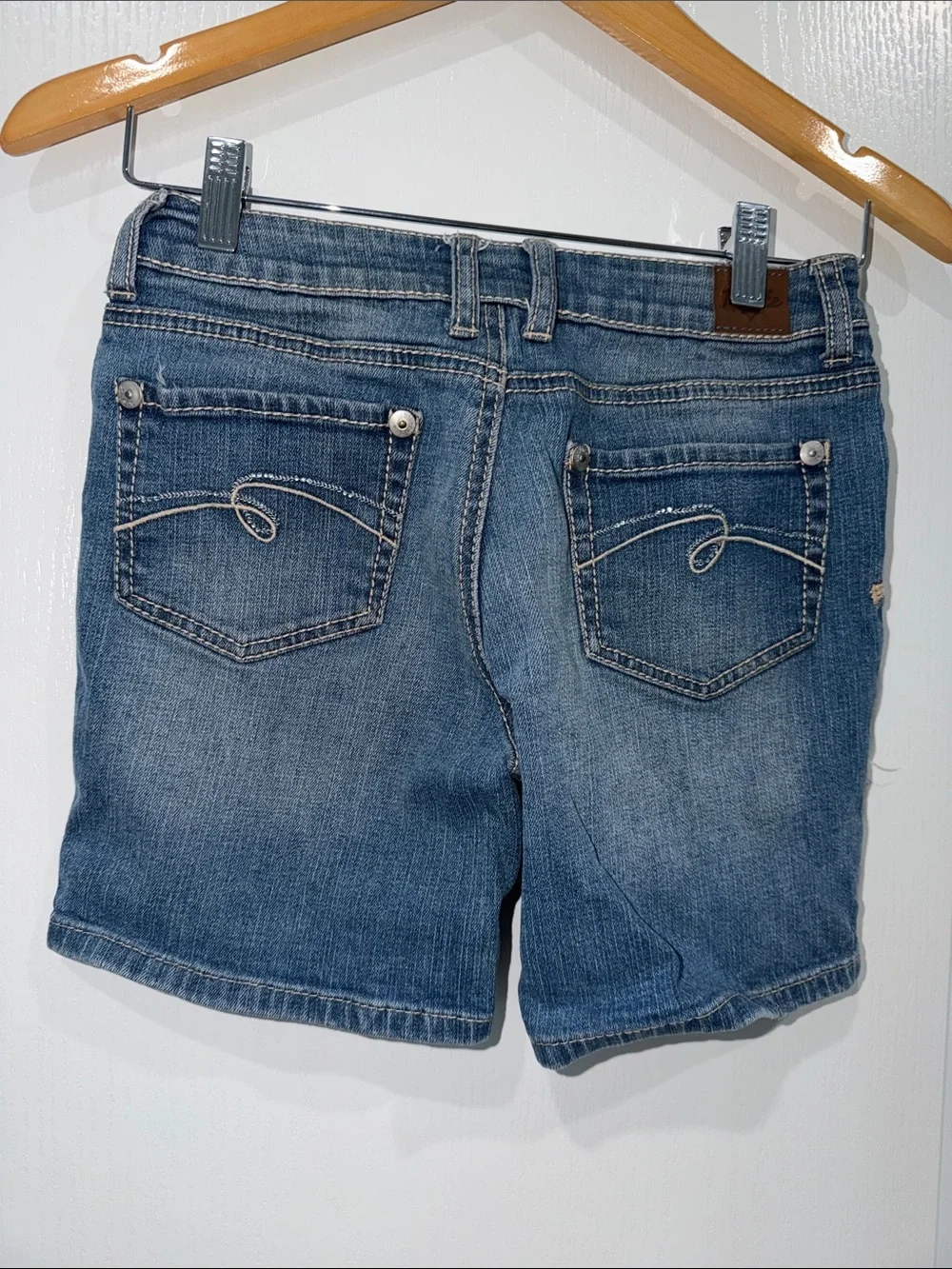 Justice Girls Distressed Mid-Blue Denim Shorts Jeweled size 14